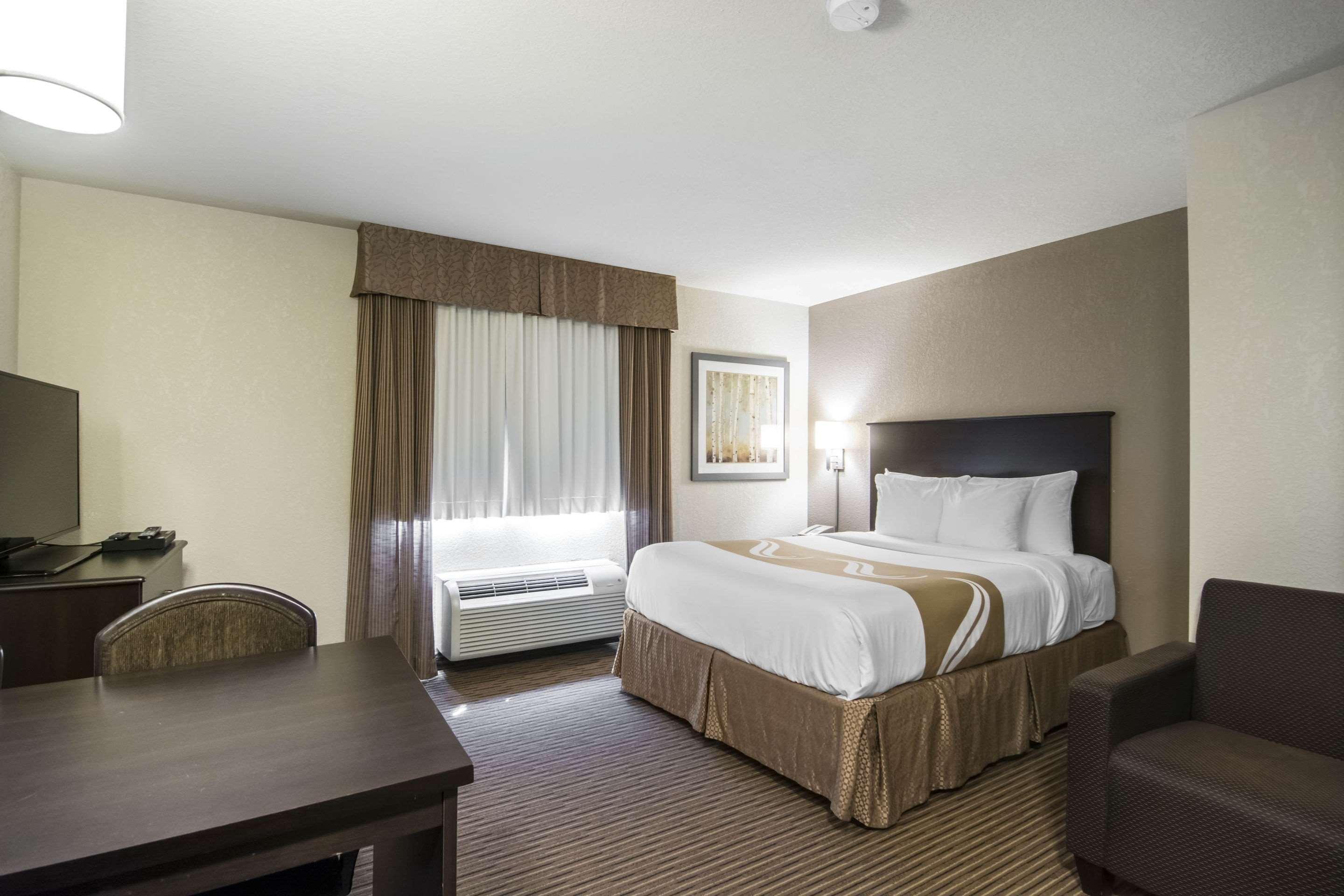 Quality Inn & Suites תומפסון מראה חיצוני תמונה