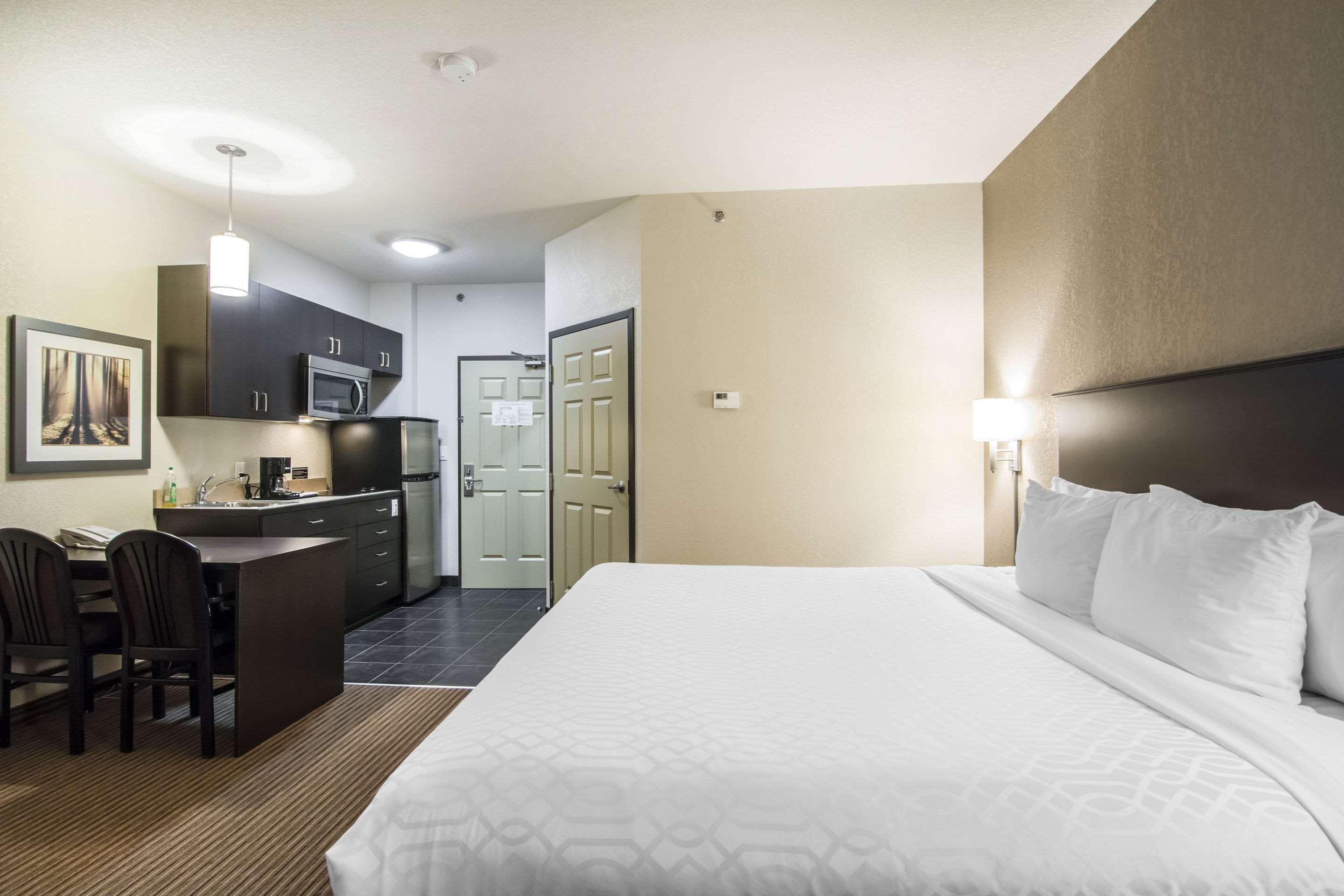 Quality Inn & Suites תומפסון מראה חיצוני תמונה